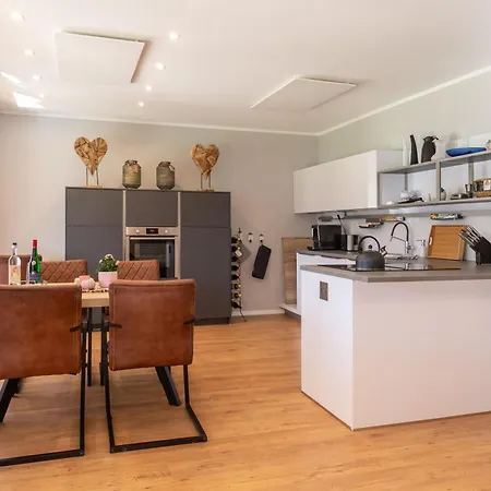 Apartment Weinberg Idyllische Ruhe, Nahe Den Weinbergen *