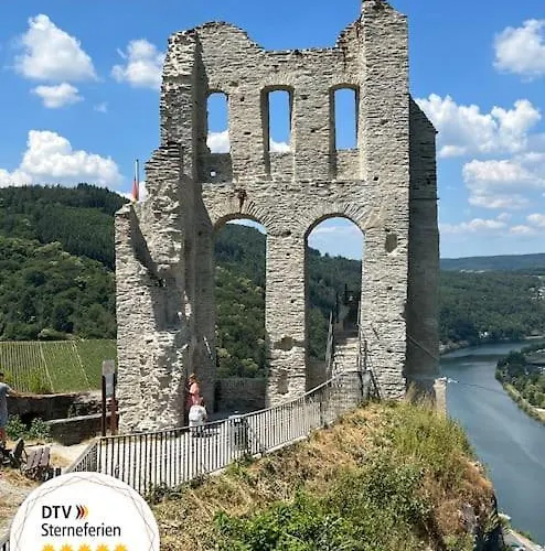 Weinberg Idyllische Ruhe, Nahe Den Weinbergen * Traben-Trarbach