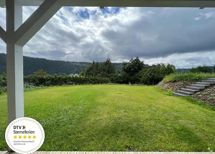 Weinberg Idyllische Ruhe, Nahe Den Weinbergen * Traben-Trarbach